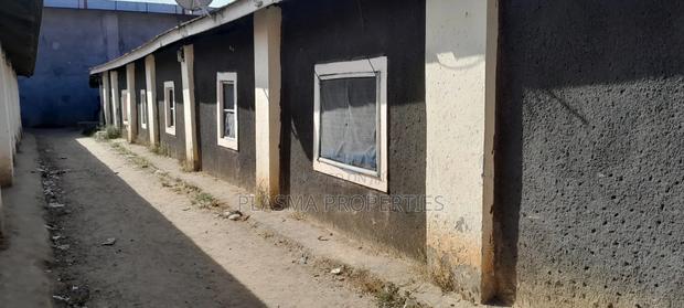8bdrm House in Kwa Charo Wa Mae, Kilifi Town for sale