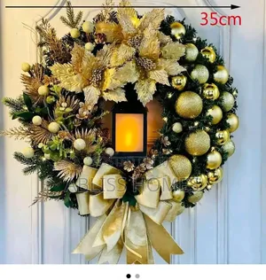 Christmas Wreath With Lamp