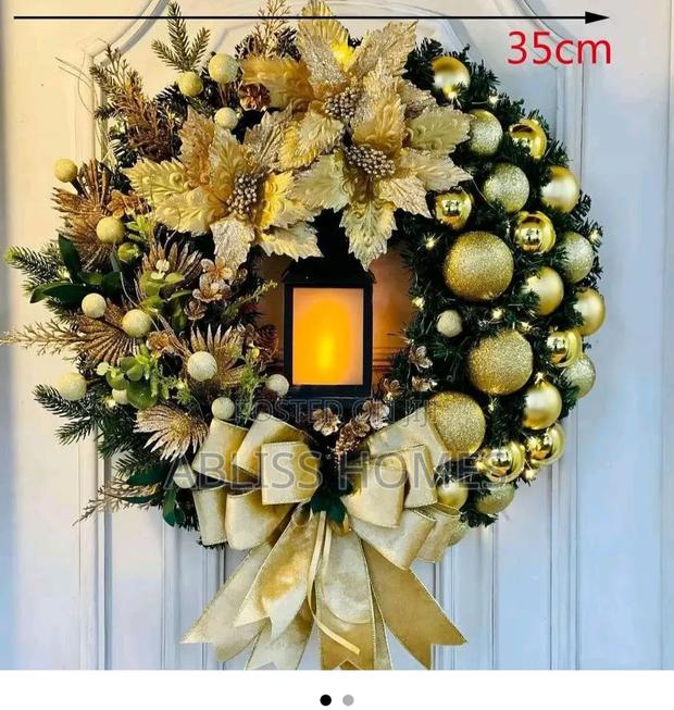 Christmas Wreath With Lamp - thumbnail 2