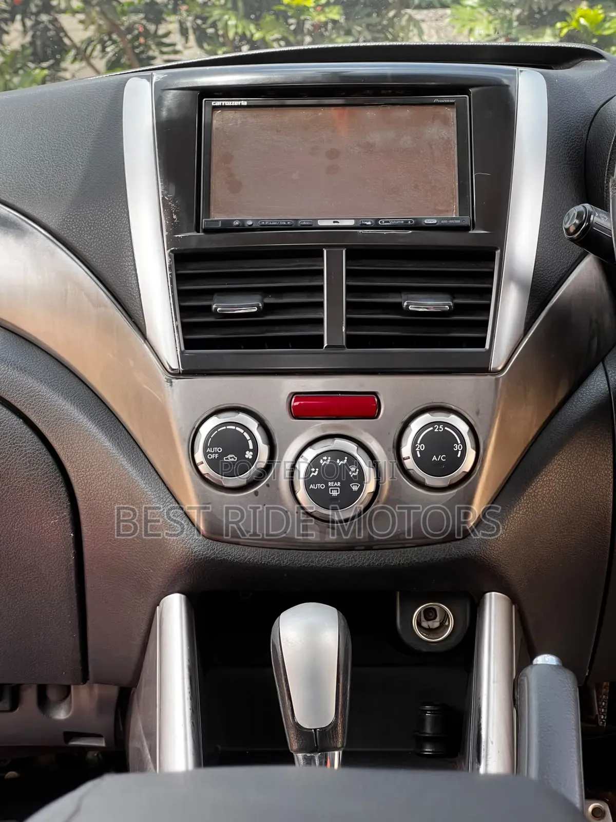 Subaru Forester 2010 Gray
