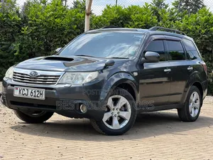 Subaru Forester 2010 Gray