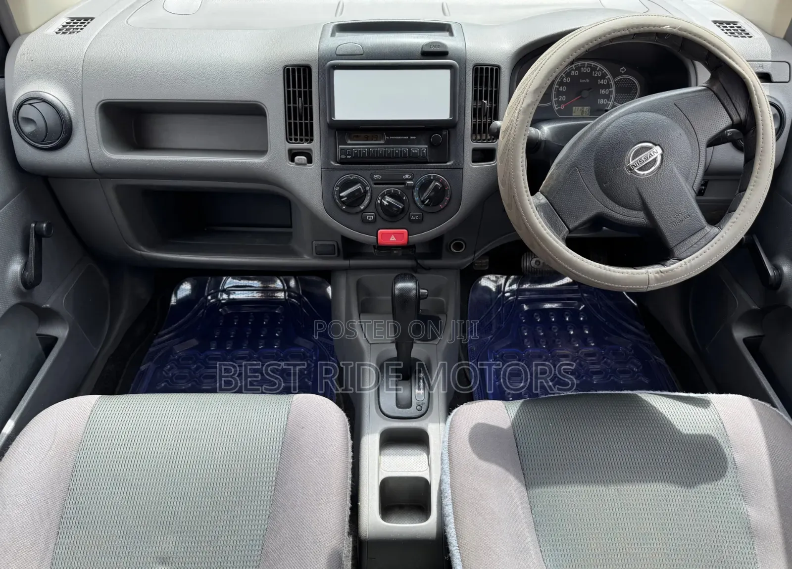 Nissan Advan 2009 White