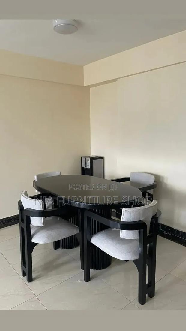 Dinning Table - thumbnail 2