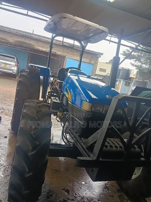 Newholland Tt 75 Four Wheel KTCC/E Blue