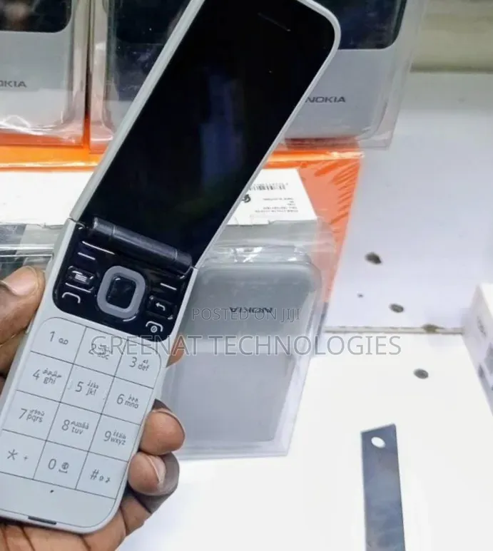 New Nokia 2720 Flip 512 GB Silver