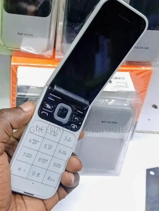 New Nokia 2720 Flip 512 GB Silver