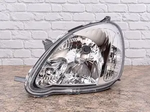 Head Lamp / Light Toyota Vitz Yaris 2003 - 2004