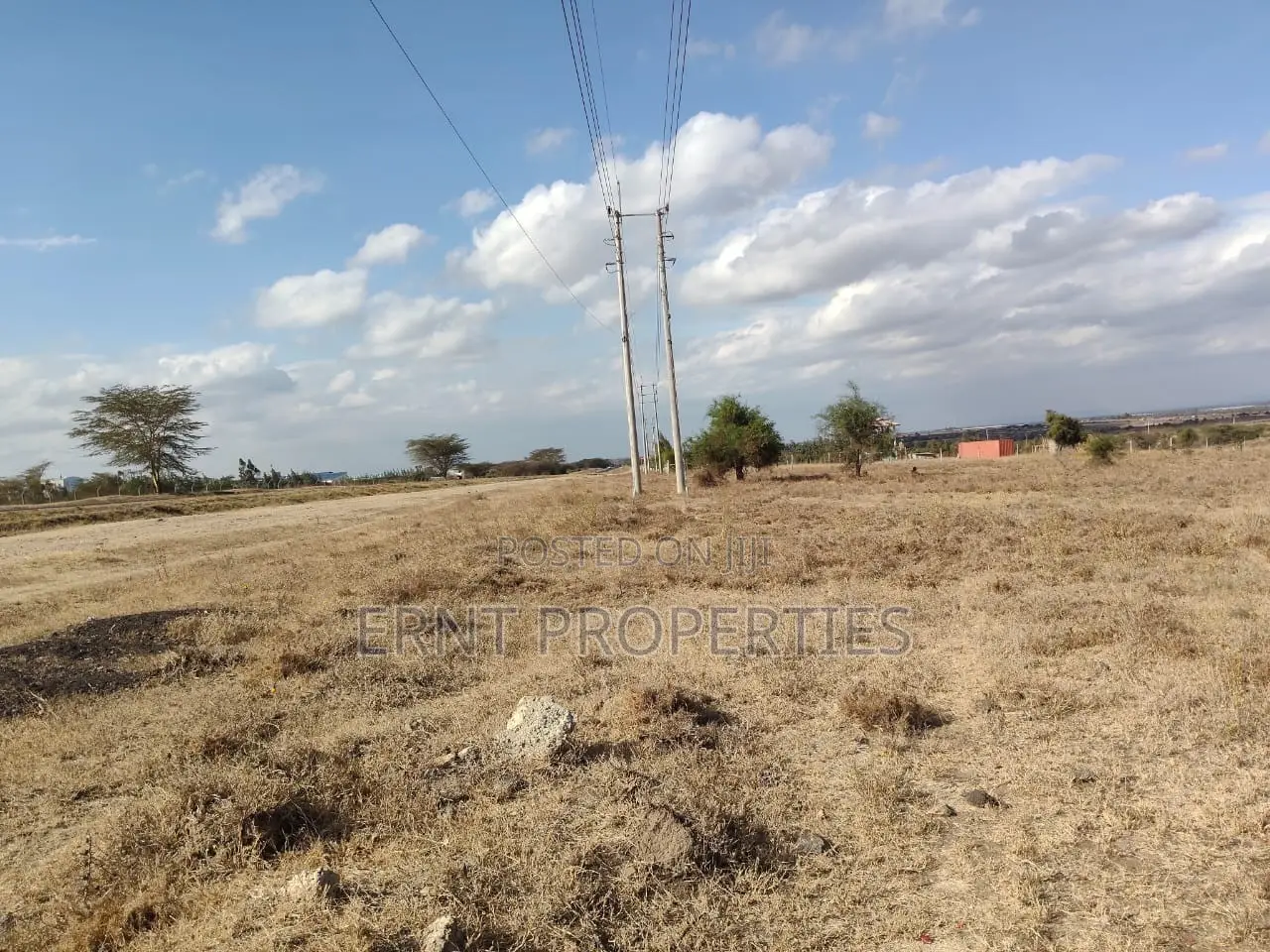 10 Acres Touching Namanga Road
