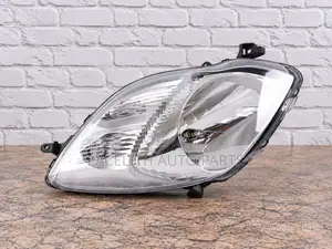 Depo Head Lamp / Light Toyota Vitz 2009 - 2010