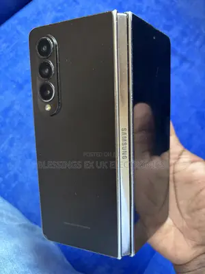Samsung Galaxy Z Fold4 256 GB Silver