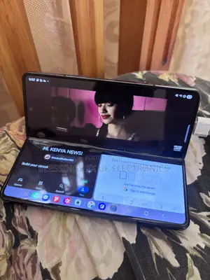 Samsung Galaxy Z Fold4 256 GB Silver