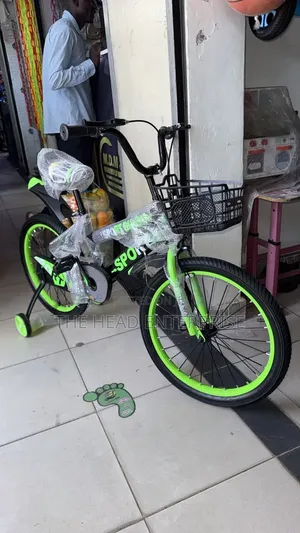 Green Size 20 Bike With Front Bucket and Training Wheels
