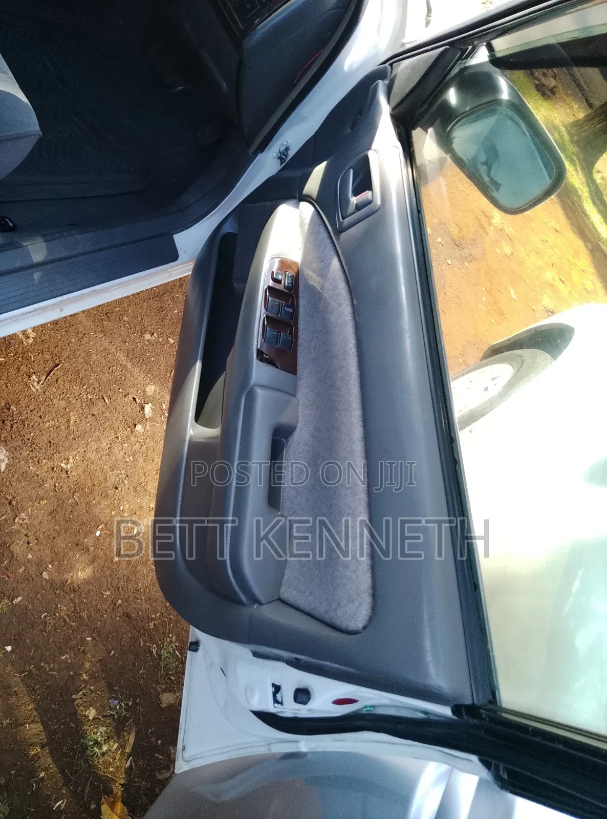 Toyota Corona Premio 2001 White