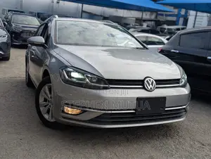 Volkswagen Golf 1.4T TSI FWD 2020 Silver