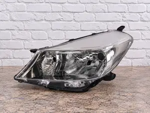 Depo Head Lamp / Light Toyota Vitz 2012 - 2013