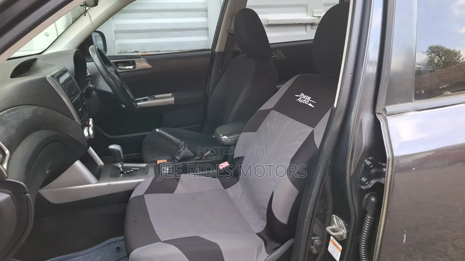 Subaru Forester 2010 Gray