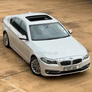 BMW 523i 2017 Pearl