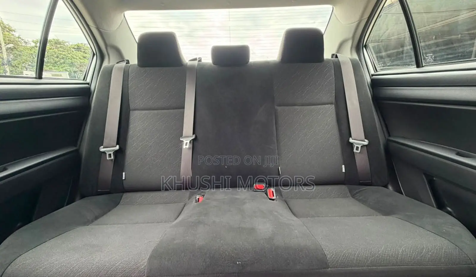 Toyota Corolla 2019 Yellow