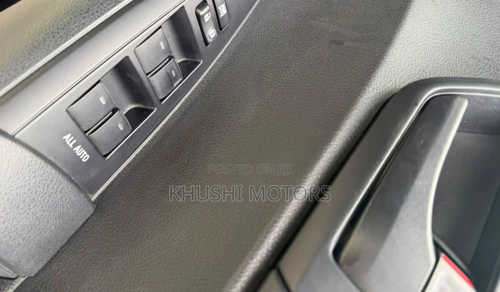 Toyota Corolla 2019 Yellow