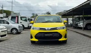 Toyota Corolla 2019 Yellow