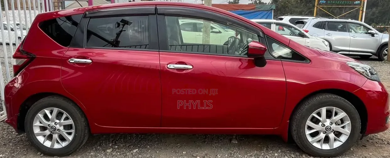 Nissan Note 2019 Red