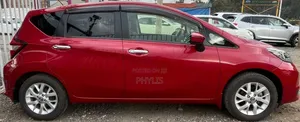 Nissan Note 2019 Red