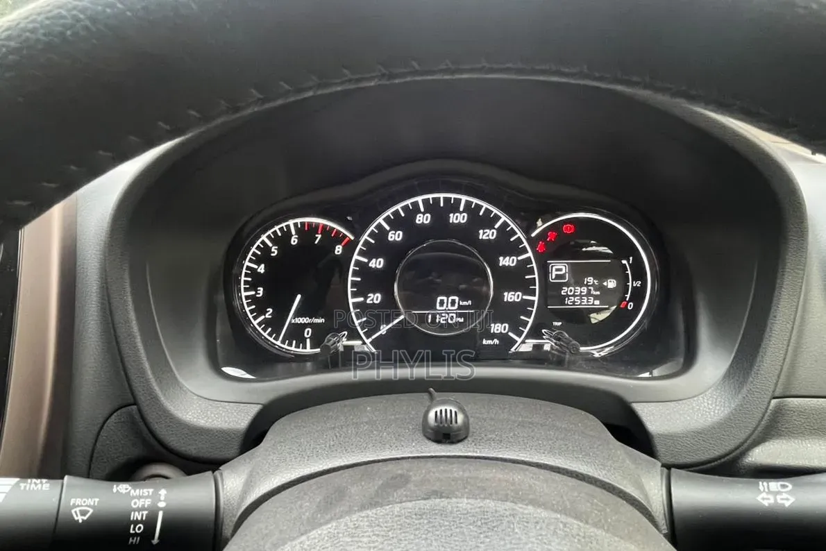 Nissan Note 2019 Red
