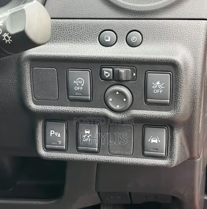 Nissan Note 2019 Red