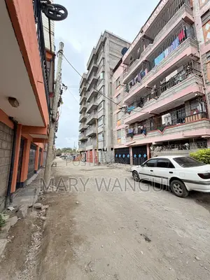 50 by 100 Commercial Corner Plot Kamakis