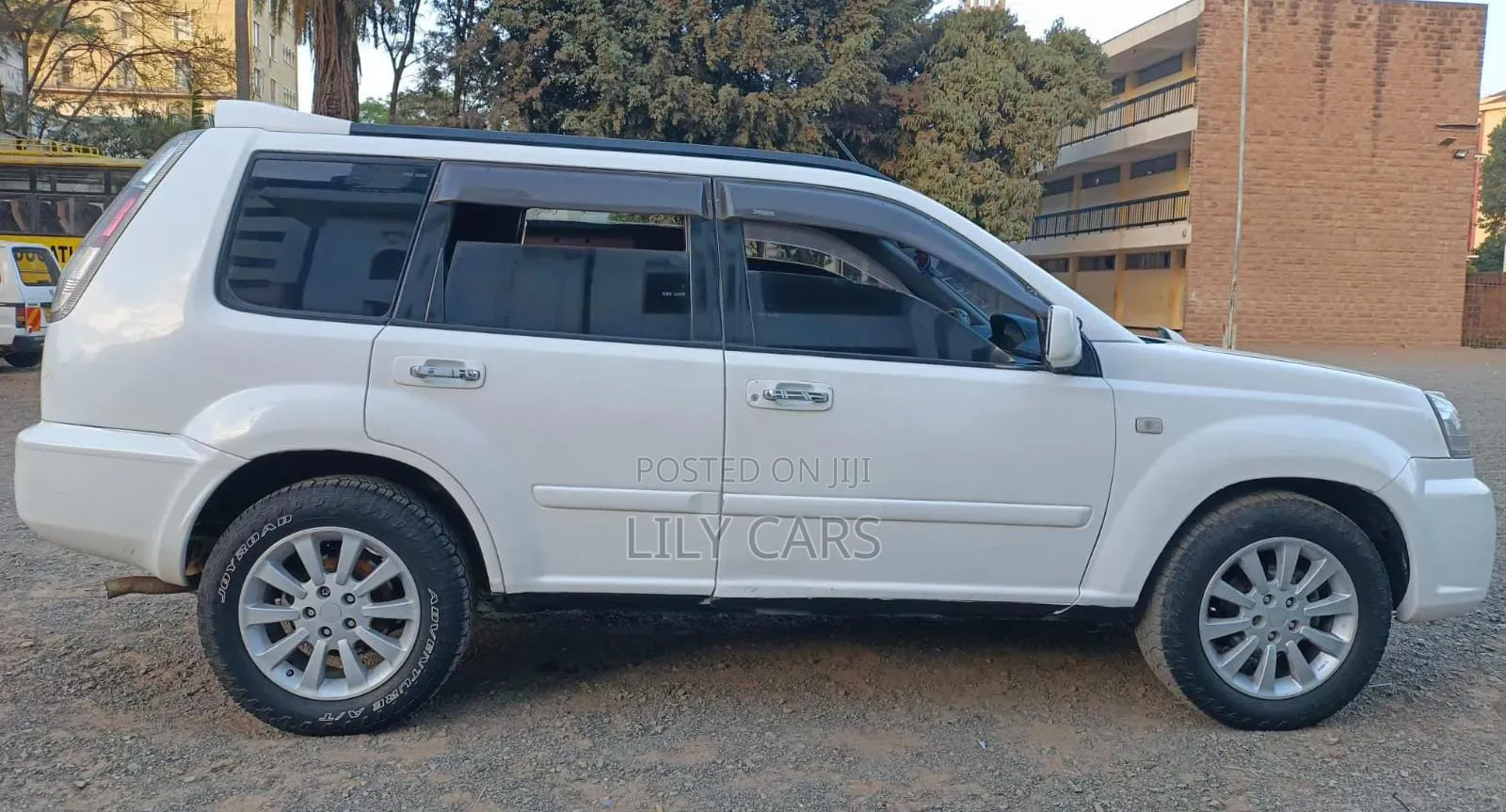 Nissan X-Trail 2006 White