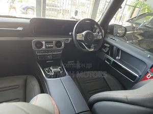Mercedes-Benz G-Class 2020 Maroon