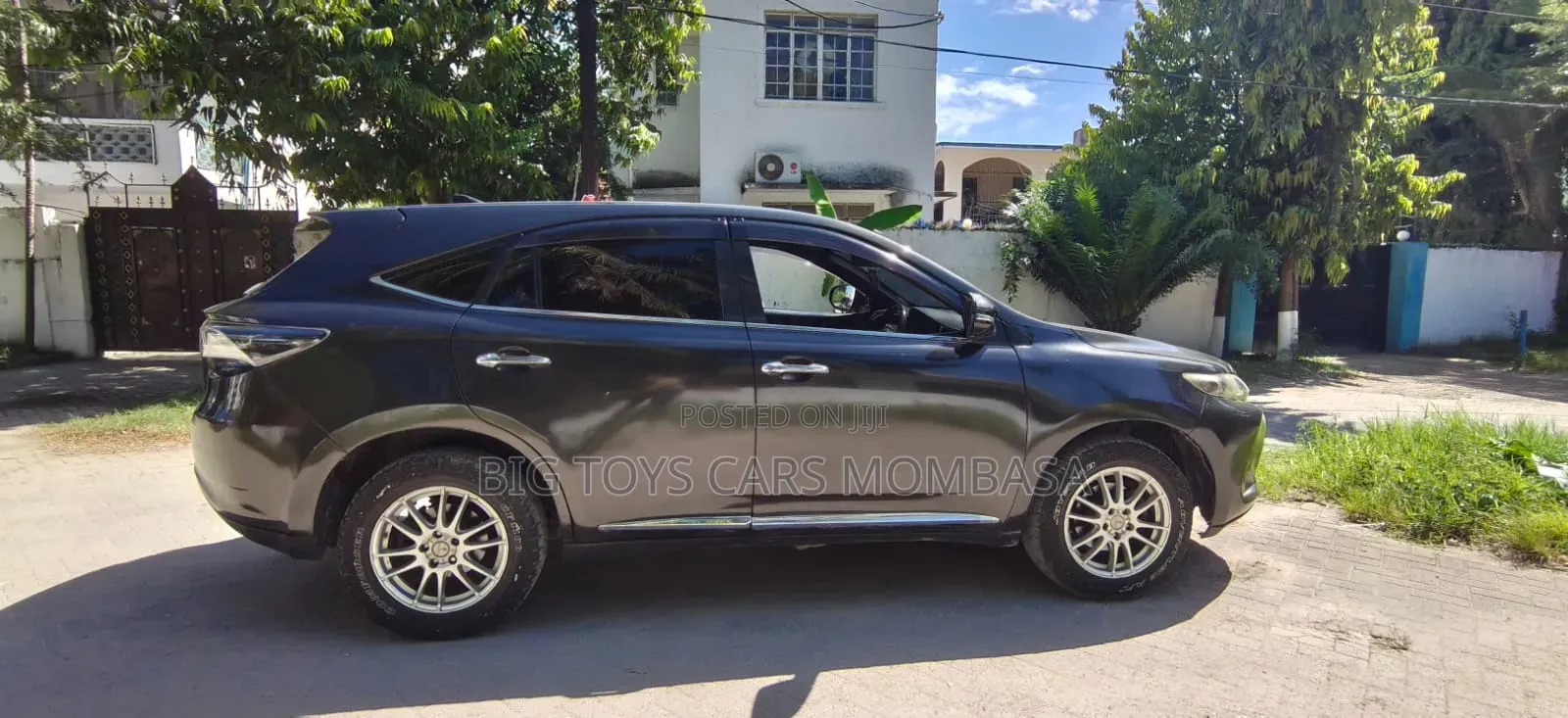 Toyota Harrier 2015 Gray