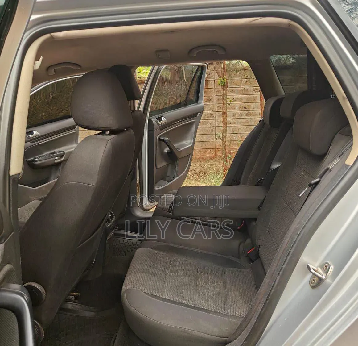 Volkswagen Golf 2011 Silver