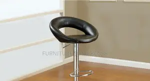 Barstool : Black Swivel & Height-Adjustable Bar Stool