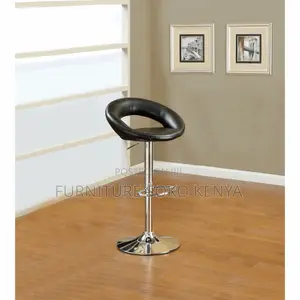 Barstool : Black Swivel & Height-Adjustable Bar Stool