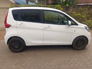 Nissan Dayz Roox 2017 White