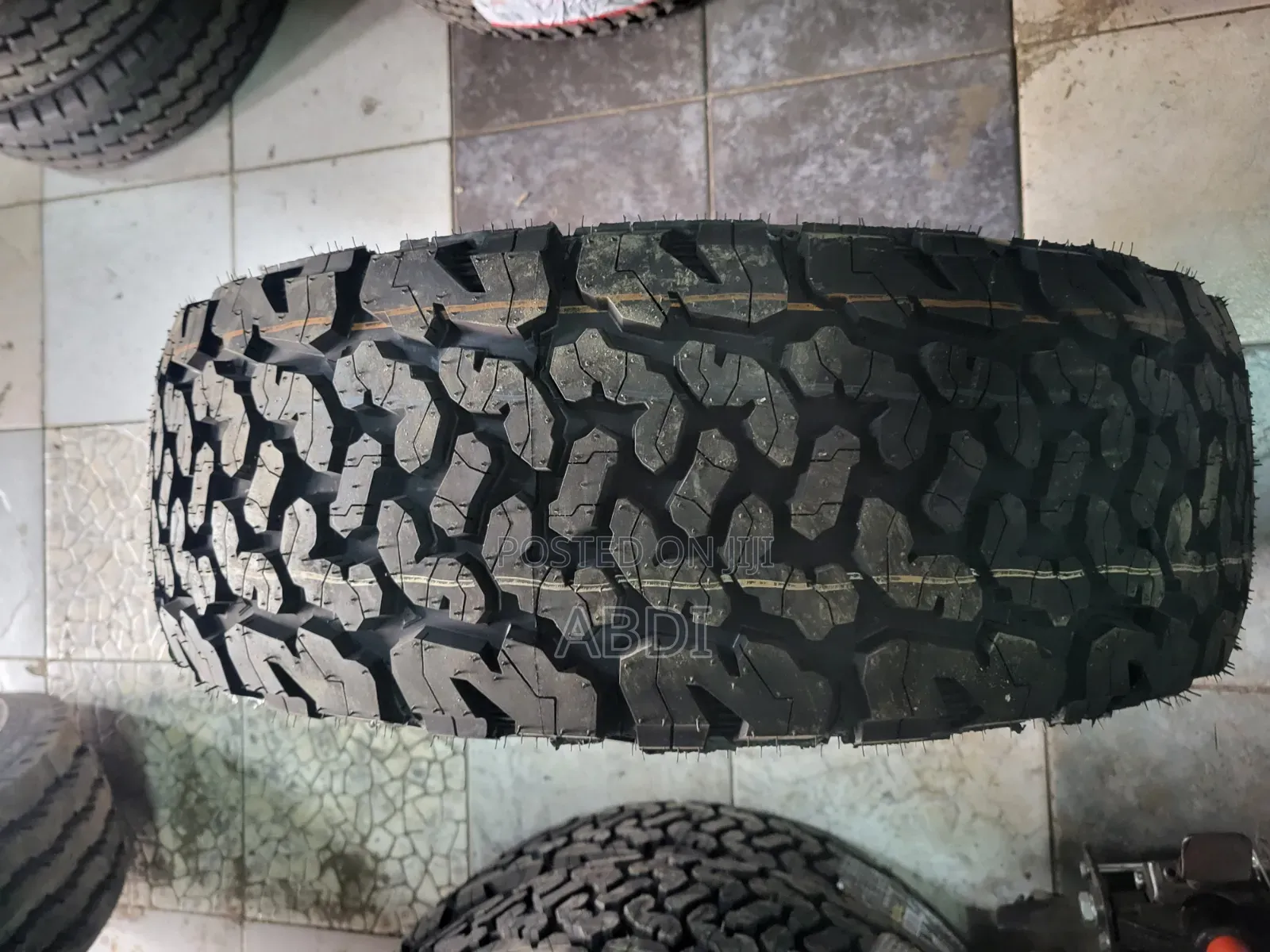245/70r16 X Force a/T