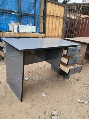 Custom Desing Office Desk
