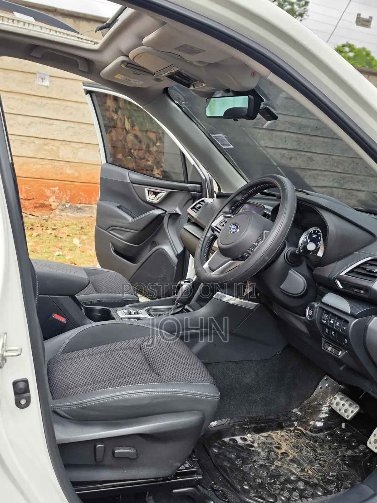 Subaru Forester Premium AWD 2019 Pearl