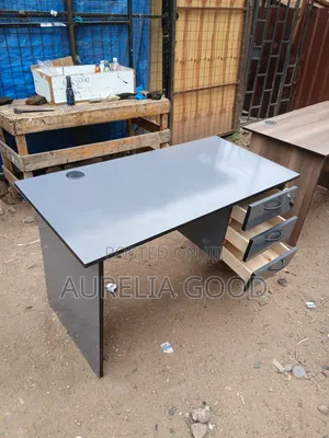 Modern Economic Wooden Office Desk With Drawer