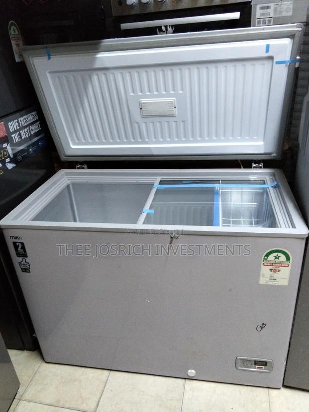 Mika 300 Litres Chest Freezer McF300sg