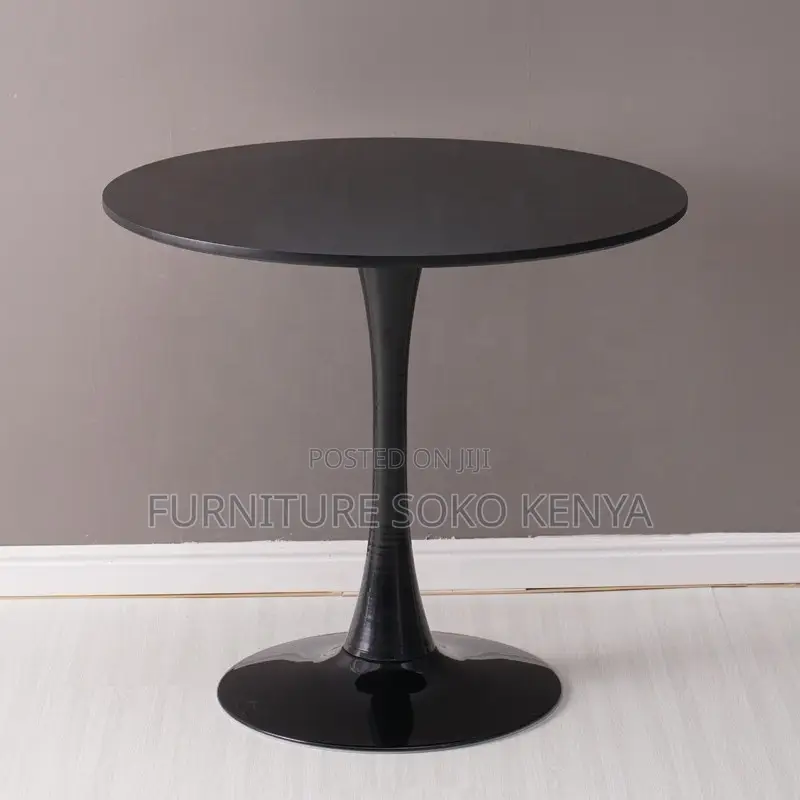 Dining Table : Modern White Round Tulip Table