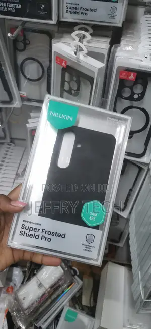 Nillkin Super Frosted Shield Pro Hard-and-Soft for Samsung Galaxy S25