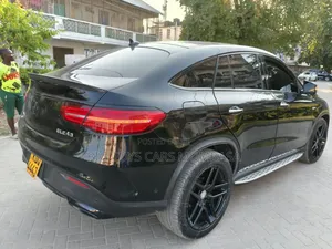 Mercedes-Benz GLE-Class 2016 Black