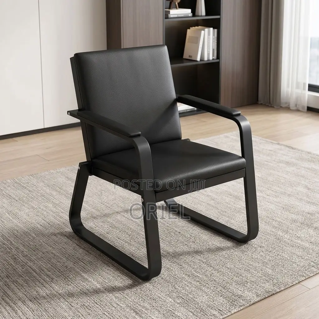 Office Sofa : Five-Seater Padded Leather Office Sofa