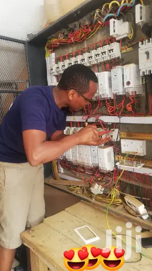Super Skilled Electrician