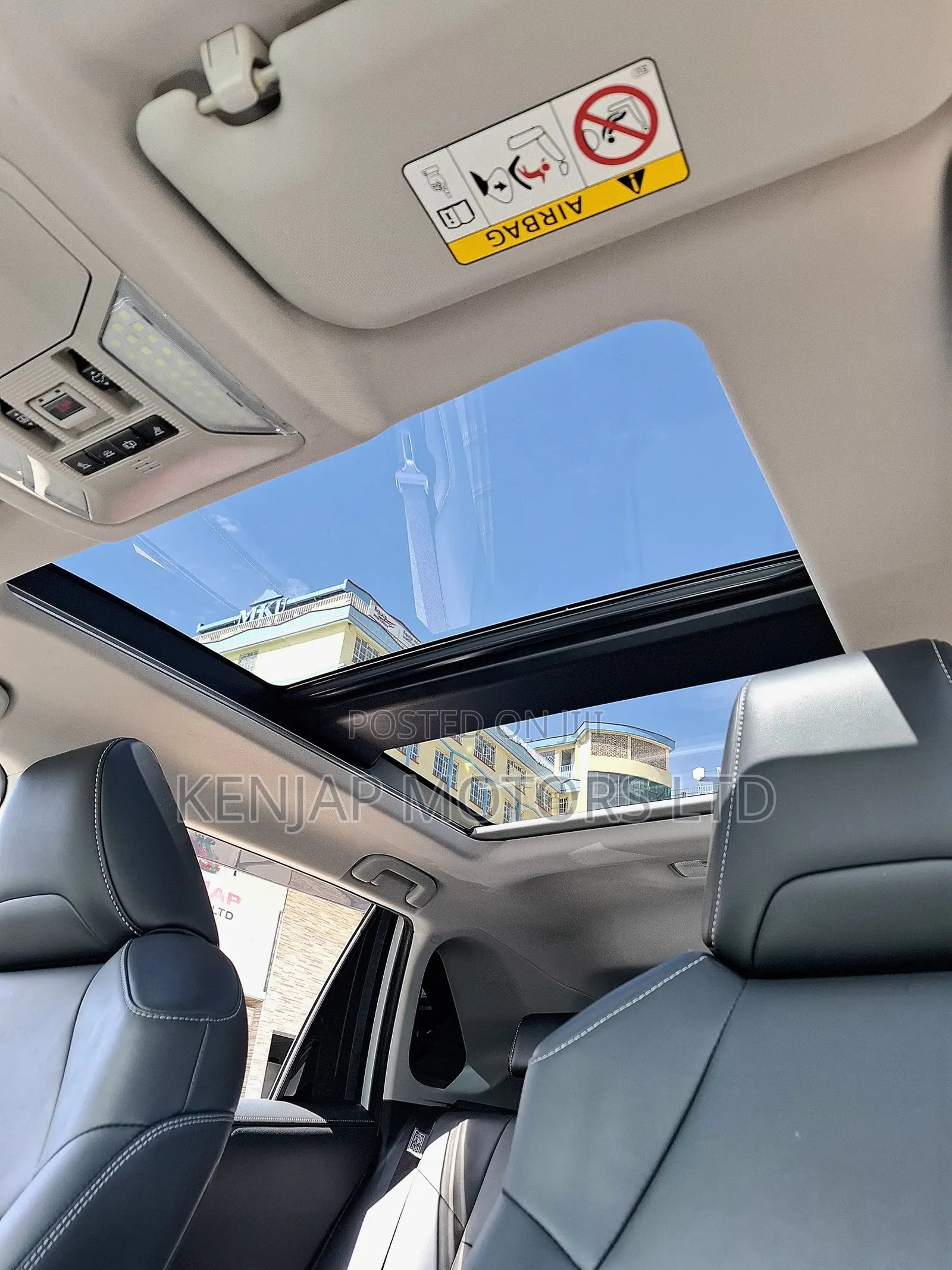 Toyota RAV4 2019 White
