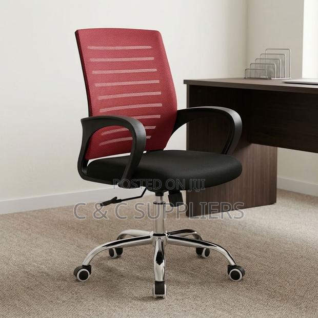 Strong Mesh Chair With Red Mesh-Back - thumbnail 3
