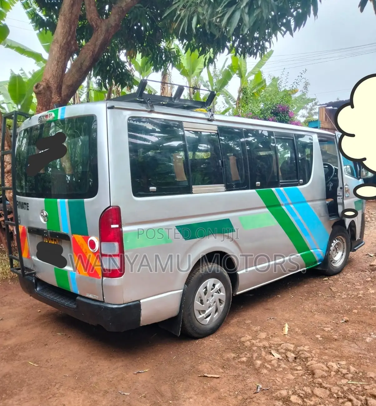 Toyota HiAce 2011