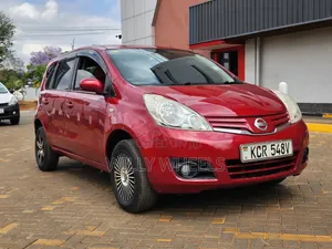 Nissan Note 1.4 2011 Red
